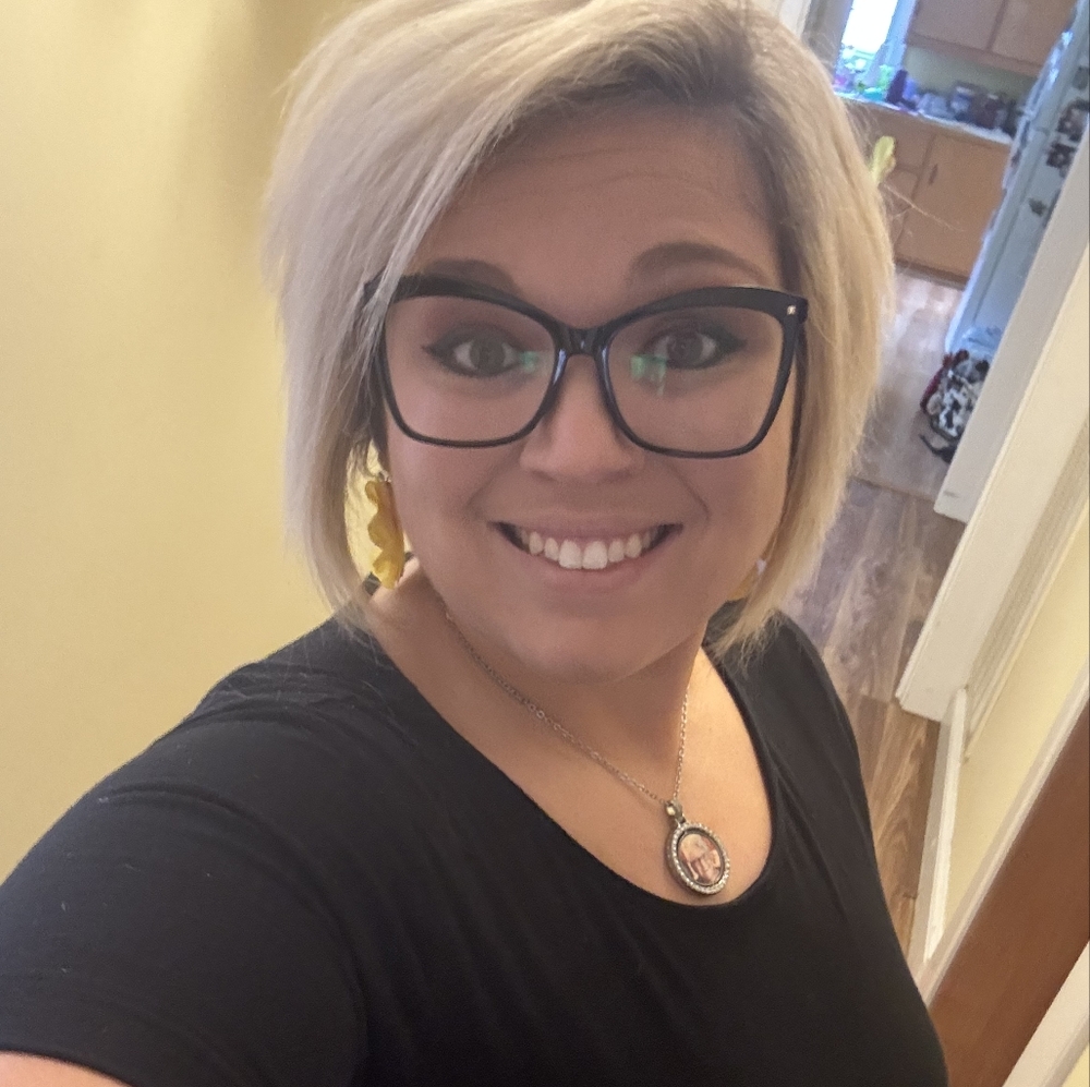 Meet Your Posher!